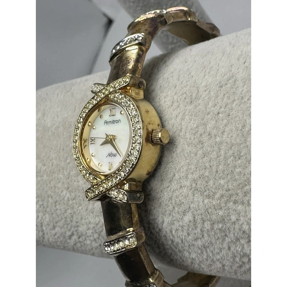 Armitron Now 75/2317 New Battery MOP Ladies‎ Watch 19MM 6.25